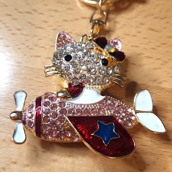 Hello Kitty key chain - Picture 8 of 9